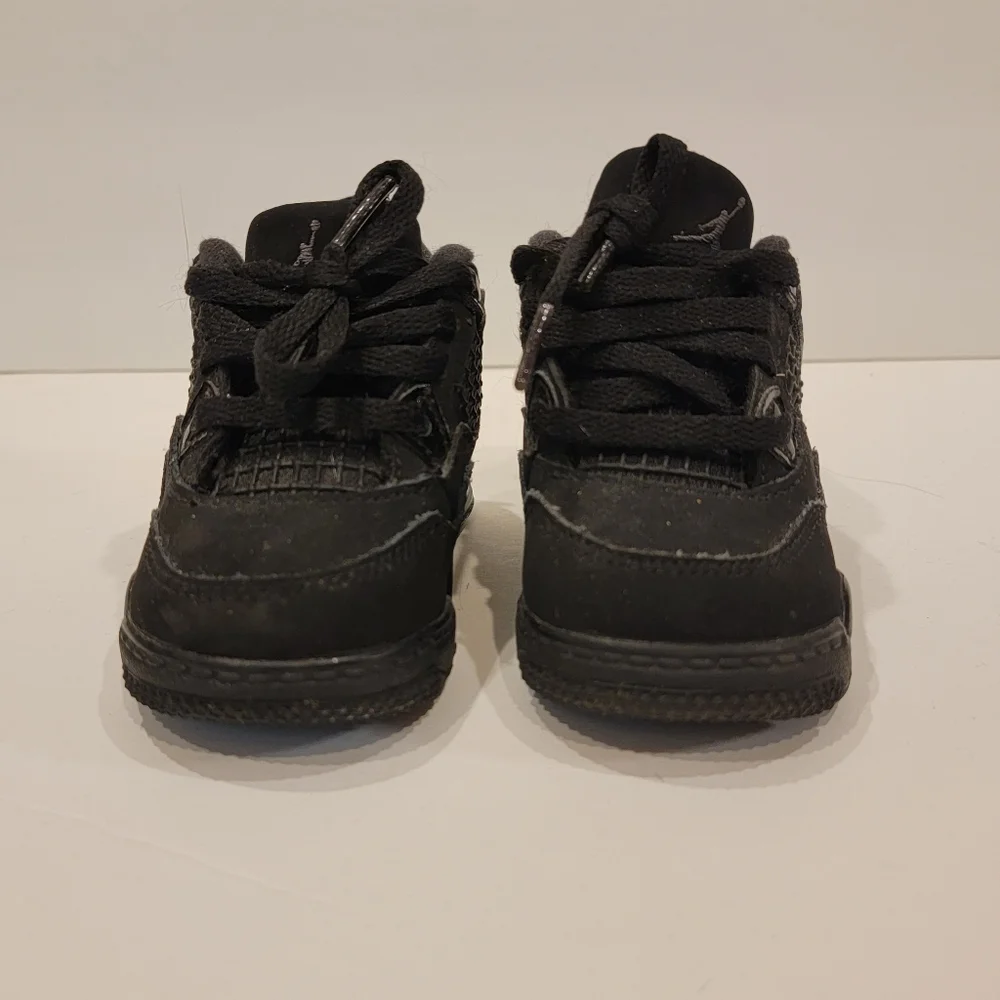 Jordan 4 Retro Black Cat (2020) (TD) black cats size 4 sneakers